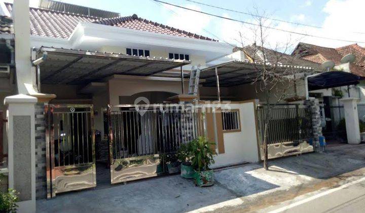 Rumah Bagus Dijual di Perumahan Daerah Sulfat Malang Gmk02374 1