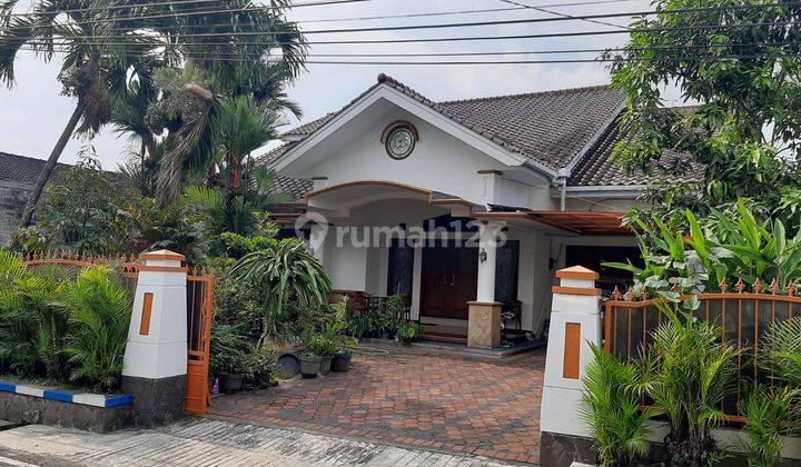 Rumah Mewah Bagus Lokasi Tengah Kota Malang Gmk02834 1