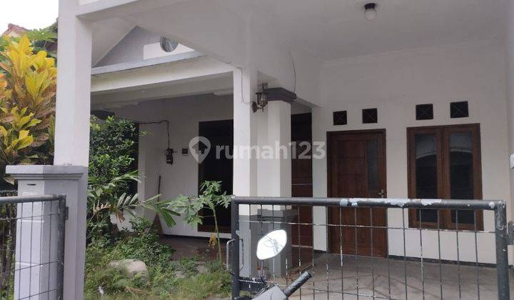 Rumah 3 Kamar di Pondok Blimbing Indah Araya Malang Gmk02247 2