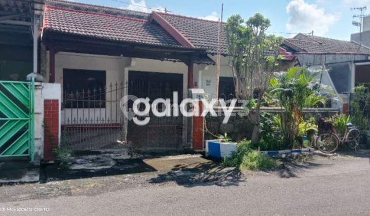 JUAL RUMAH BARUK UTARA SELANGKAH DARI JALAN RAYA MERR PONDOK NIRWANA