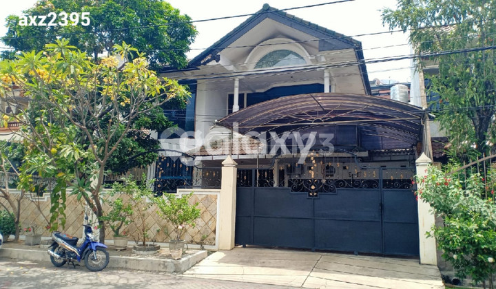 JUAL RUMAH 2 LANTAI TERAWAT SIAP HUNI ARAYA 1 1