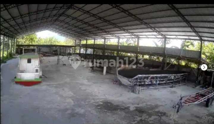 Jual Tanah+Bekas Pabrik Kapal Siap Pakai Lokasi Strategis Pinggir Jalan Provinsi Dekat Laut Tulehu Waai Ambon Maluku Tengah