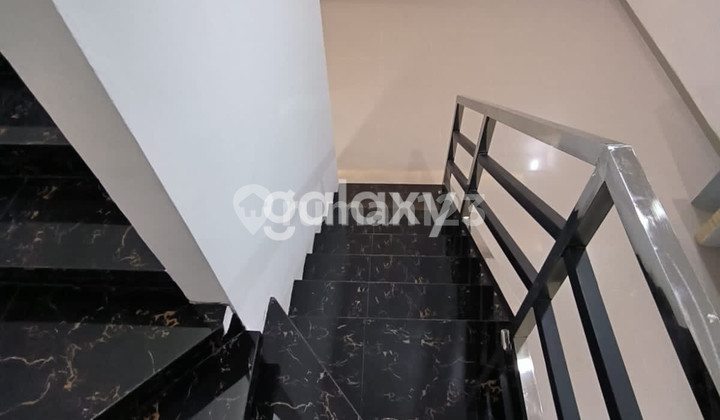 FOR SALE SOUTH PERMAI DARMO CROSSING TOWN HOUSE 2