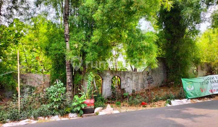 For Sale: A Plot of Land in East Jakarta