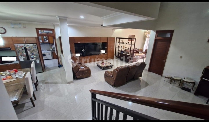 Rumah Jual Kondisi Bagus Mega Kebun Jeruk 2