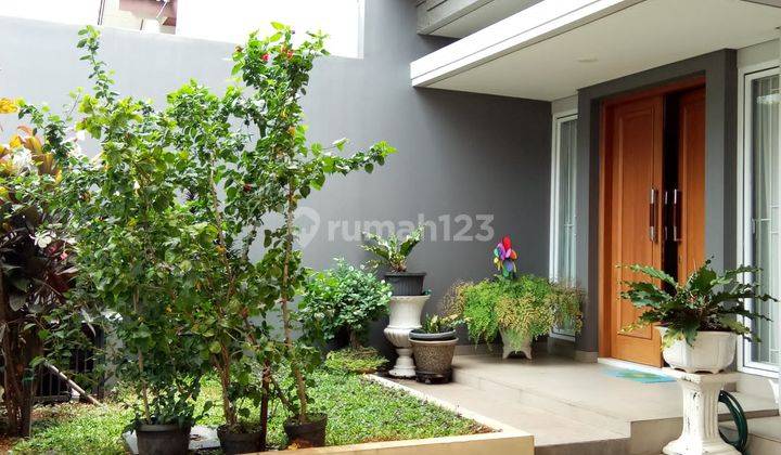 Rumah 2lantai taman aries
