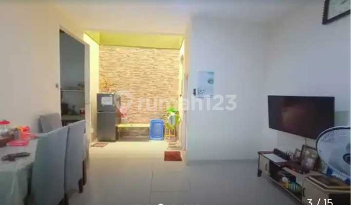 Rumah bagus strategis 4