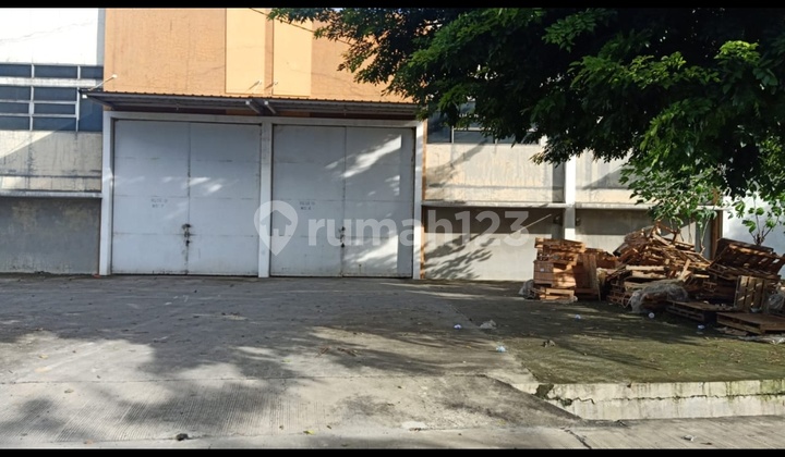 Gudang Di Sewakan Di Kamal Bisnis Center