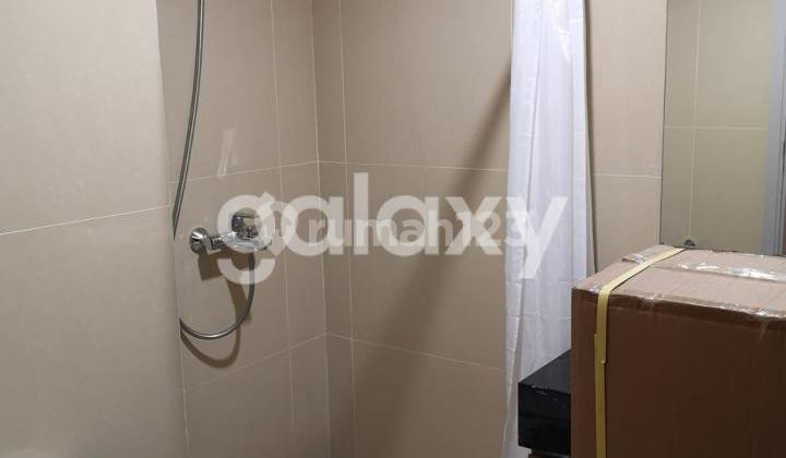 Rumah Dian Istana Cluster White House Surabaya 2 Lantai Hadap Utara 2