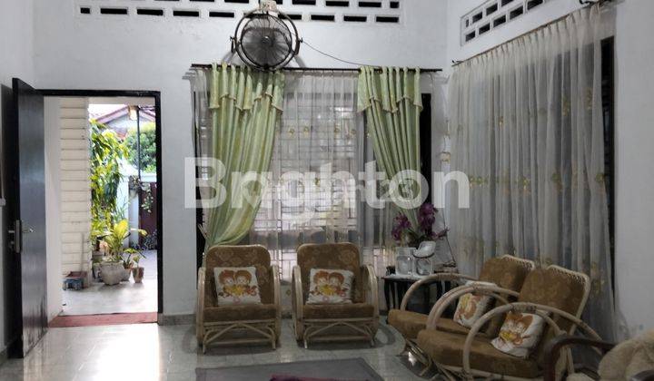 Rumah Villa di Medan Petisah 2