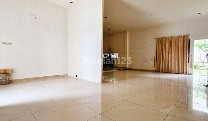 Rumah Elite Di Komplek Cemara Kuta Dekat Cemara Asri 2