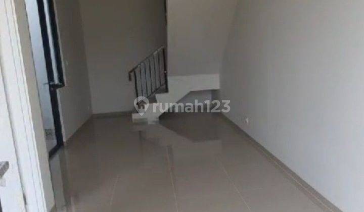 Rumah 2 Lantai Baru Selatan Shm 2