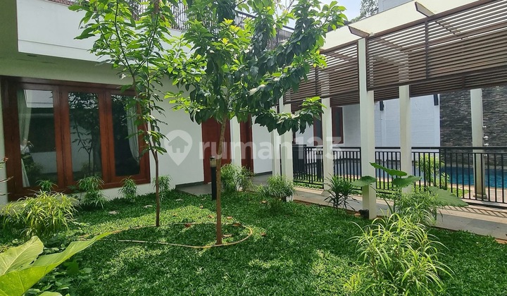 Rumah Mewah Pondok Indah 5 Kamar, Dekat Sekolah JIS Rumah Mewah Pondok Indah 5 Kamar, Dekat Sekolah JIS
