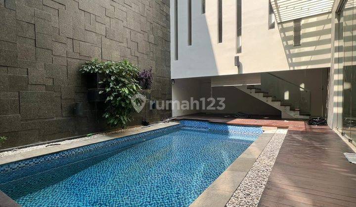 Near To Mrt 5 Bedrooms Fully Furnished In Cipete Jakarta 1