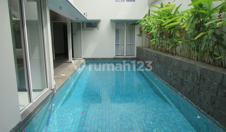 Ready-to-Occupy House in Kuningan, South Jakarta