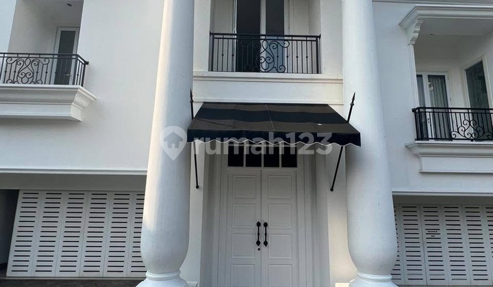 Cluster 3 South-Facing Houses Near Mosque, Narrow Street but Close to Main Road