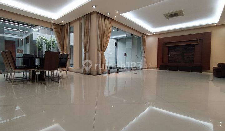 Rumah Mewah Pondok Indah 5 Kamar, Dekat Sekolah JIS 1