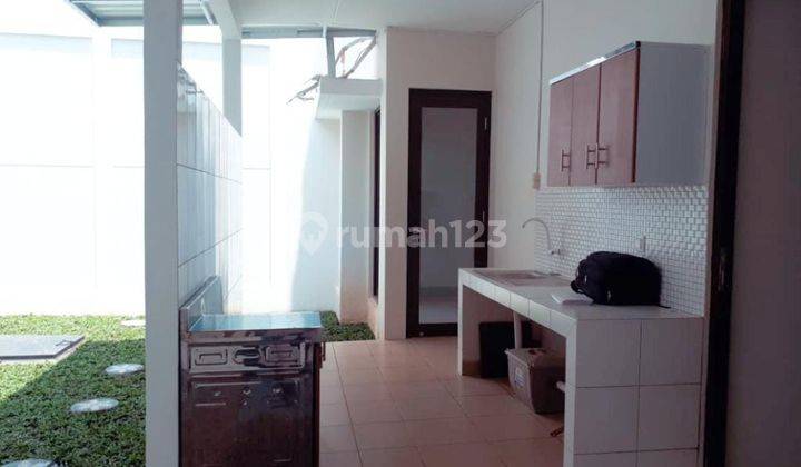 For Rent Rumah 2 Lantai Cluster Btari Summarecon Bandung 8