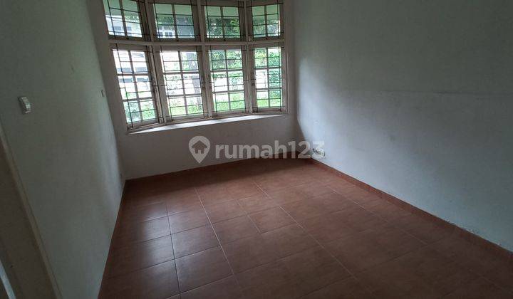 Rumah Hook Masuk Komplek Area Jln Asem, 750 M Ke Fatmawati Raya 36