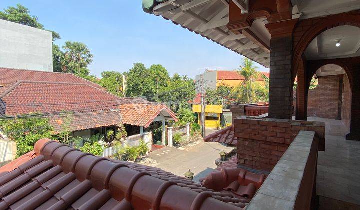 Rumah Siap Huni Area Tebet Timur, 250 M Ke Tebet Raya 2