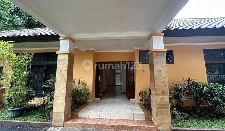 Rumah Siap Huni ada Pool area Komplek Taman Patra, Kuningan 2