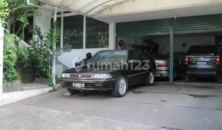 Oldest House in Simprug Garden Complex Cheapest, Neighboring House Sold for 25M with the Same Land Area 2