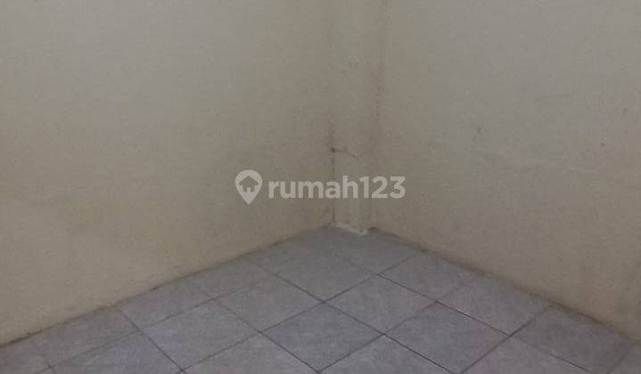 Kos kosan Sisa 2 Kamar Ya. Tinggal Jalan Kaki Ke Wtc Mangga Dua 10