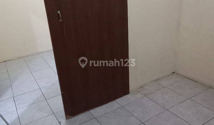 Kos kosan Sisa 2 Kamar Ya. Tinggal Jalan Kaki Ke Wtc Mangga Dua 16