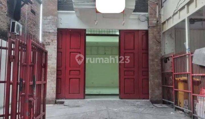Ruko Super Strategis Pinggir Jalan Raya Area Gandaria 1