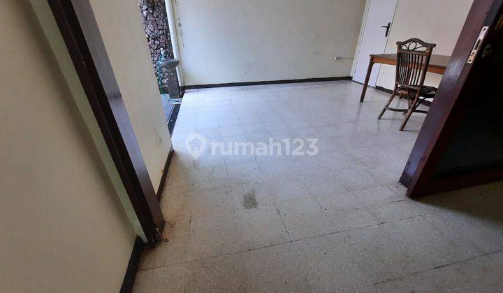 Bisa Direnov Sesuai Kebutuhan, Garasi Carport Total 10 Mobil, 65 Meter Ke Jalan Kemang Raya 8