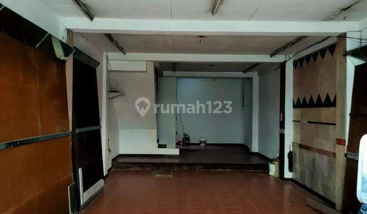 Ruko 4 Lantai Pinggir Jalan Raya Panglima Polim, Minimal 2 Tahun 1