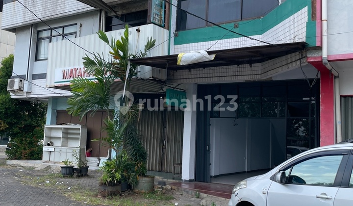 Ruko Cocok Usaha Ekspedisi Atau Kantor, 900 Meter Ke Stasiun Klender 2