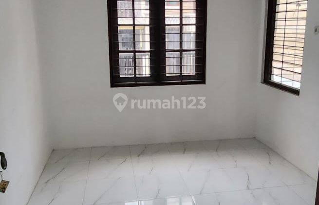 Rumah Baru Siap Huni di Komplek Taman Aries, 200 Meter Ke Jalan Raya Utama 14