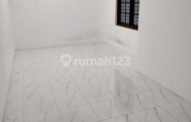 Rumah Baru Siap Huni di Komplek Taman Aries, 200 Meter Ke Jalan Raya Utama 18