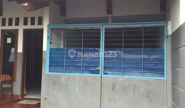Rumah Lama Pinggir Jalan, 200 Meter Ke Jalan Terogong Raya 3