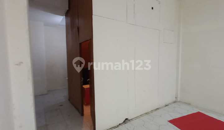 Ruko Super Strategis Pinggir Jalan Raya Area Gandaria 29