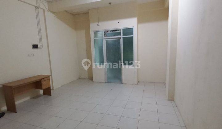 Ruko Super Strategis Pinggir Jalan Raya Area Gandaria 18