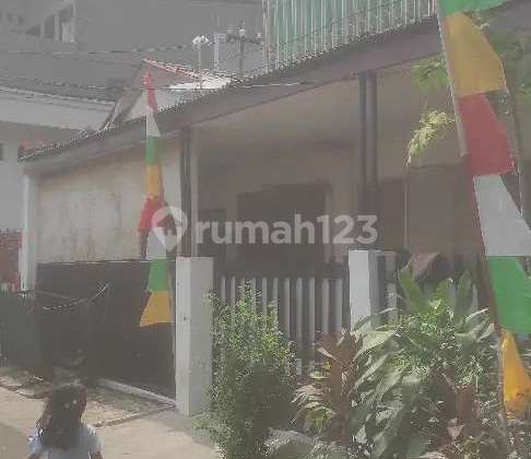 Rumah Akses Mobil Area Kawi Kawi, 600 Meter Ke Pasar Johar Baru 2