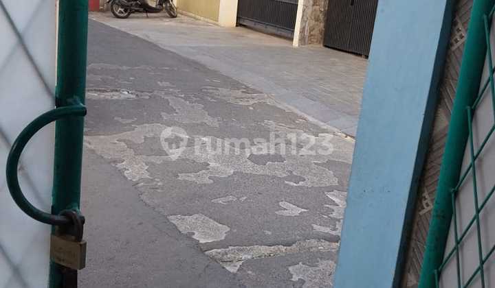 Hook House with Car Access, 500 Meters to Kahfi Main Road 2