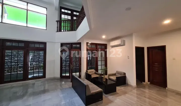 House Ready for Occupancy in Jalan Sampit Area, 300 Meters to MRT Blok M