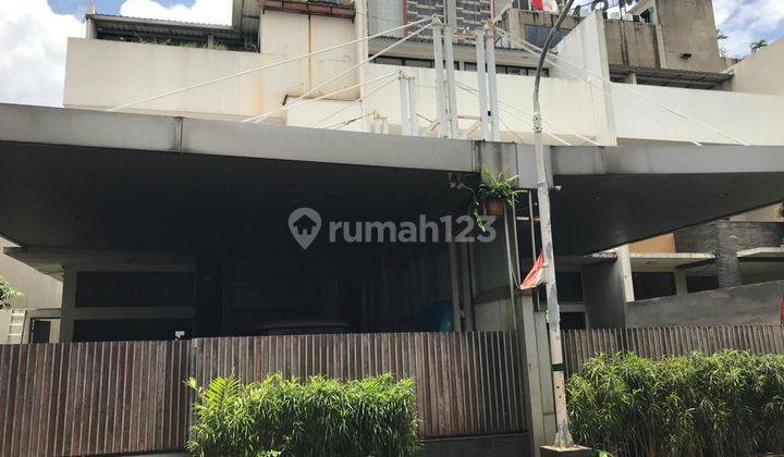 Rumah Siap Huni Area Taman Kemang, 200 Meter Ke Kemang Raya 1