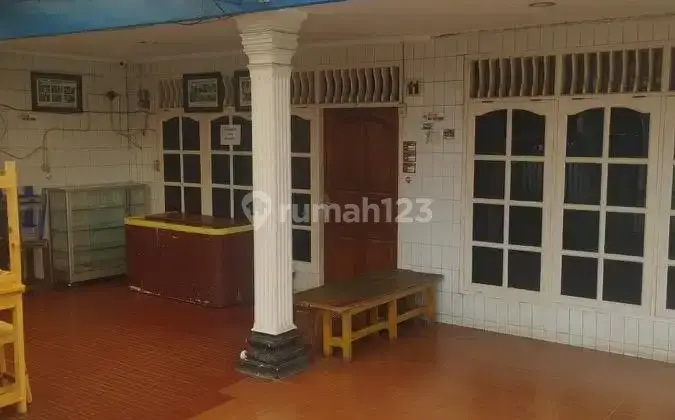 Rumah Strategis di Kayu Manis, 900 m ke Jalan Raya Pramuka 1