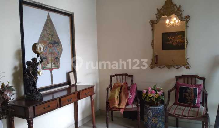 Comfortable House in Gandaria area, 800 meters to Gandaria City Mall 2