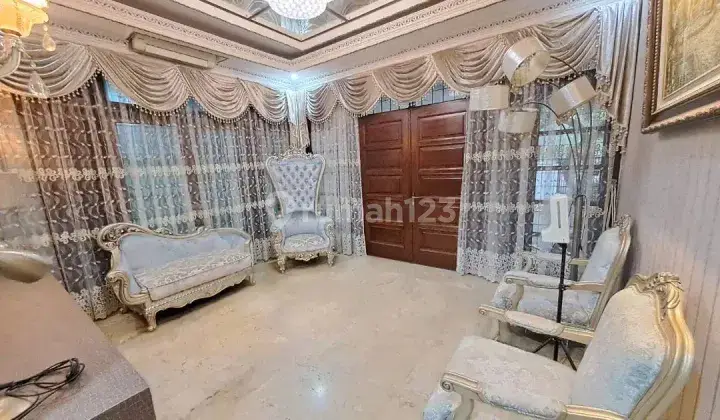 Cocok Cafe/Resto/Beauty Clinic/Kantor di Pinggir Jalan raya area Gandaria 1