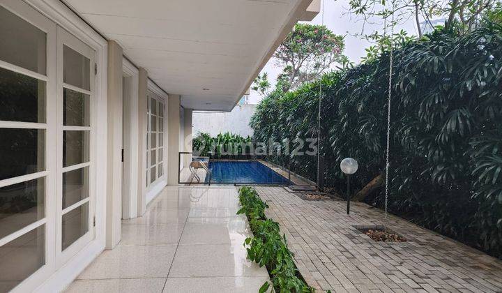 Full Furnished Area Hang Lekir Min 2 Taun, 500 M Ke Senayan City 2