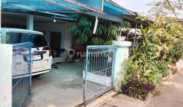 Rumah masuk 1 mobil area Gedong Pasar Rebo, 350 meter ke Jln TB Simatupang 1