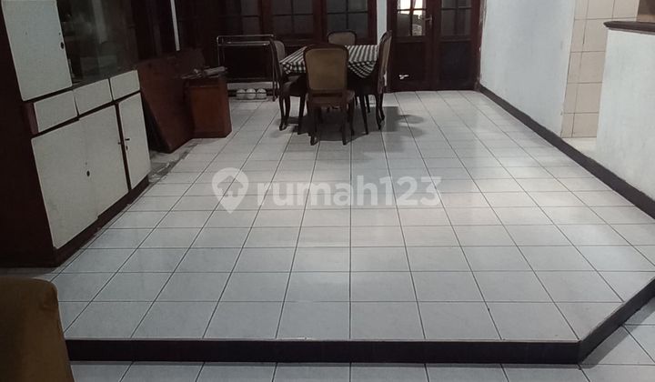 Rumah Hitung Tanah di Pondok Labu, 100 meter ke Jalan Raya 2