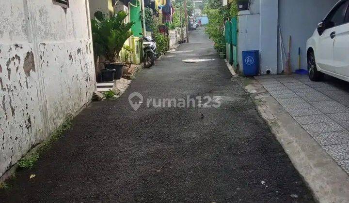 Rumah Tua Siap Bongkar di Komplek Depsos, 500 Meter Ke Jln Depsos Raya 5