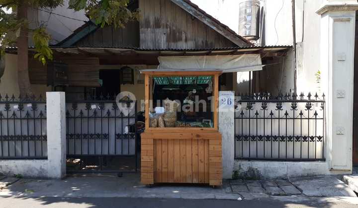 Rumah Siap Bongkar area Cempaka Putih, 50 meter ke Jalan Raya Pangkalan Asem