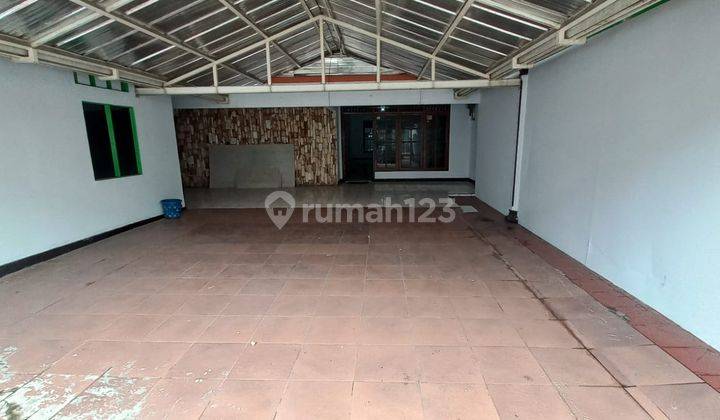 Rumah Hook Akses 2 Mobil, 450 Meter Ke Haji Nawi Raya 2